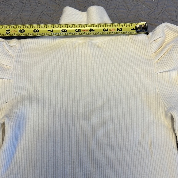 🟢 BUNDLE SALE 2 for $20 - MODERN Girls Knitted DRESS - Picture 9 of 9